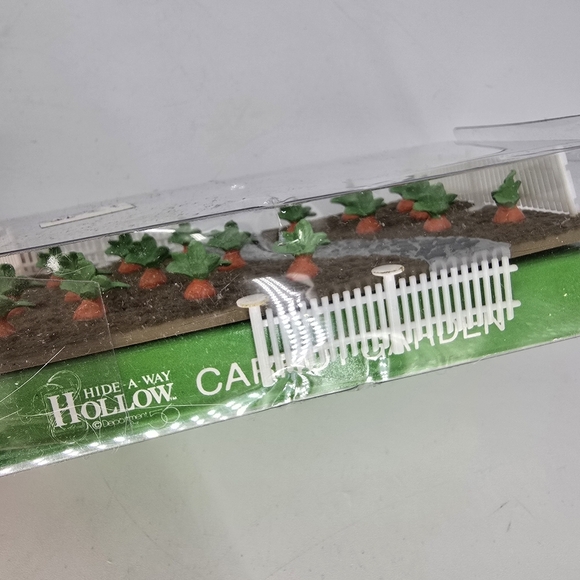 Department 56 Hide A Way Hollow Miniature Pewter Gardener Lot - Picture 4 of 6